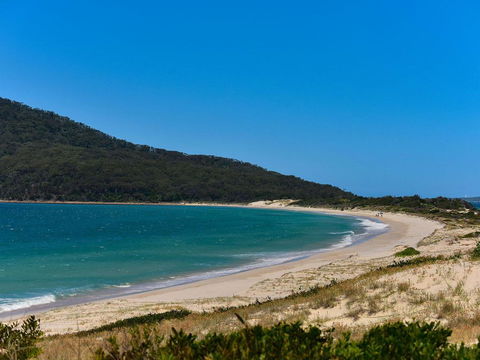 Brilliant Location - Accommodation Bookings 3
