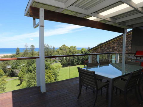 Brilliant Ocean Views - Accommodation Bookings 3