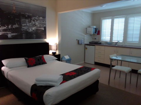 Brisbane Street Studios - Accommodation Bookings 1