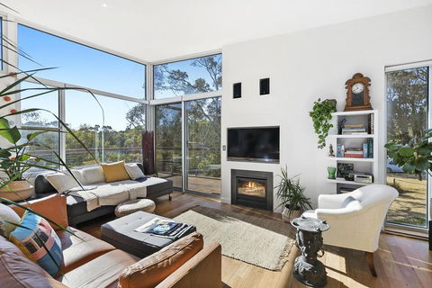 Bristlebird - Beach 650m, Pets, Fireplace, Linen, 4 Bdrm, WiFi - Accommodation Bookings 0
