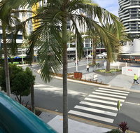 Broadbeach Private Apt with CHA - Accommodation Bookings