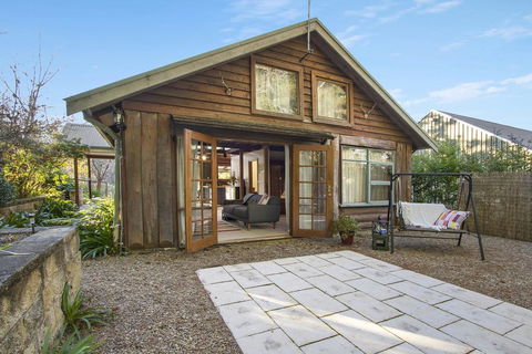 BROWNS COTTAGE - Accommodation Bookings 1