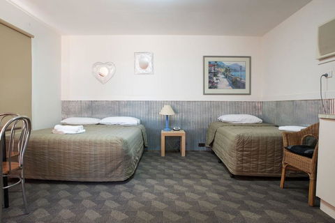 Bundalong Holiday Resort - Accommodation Bookings 1
