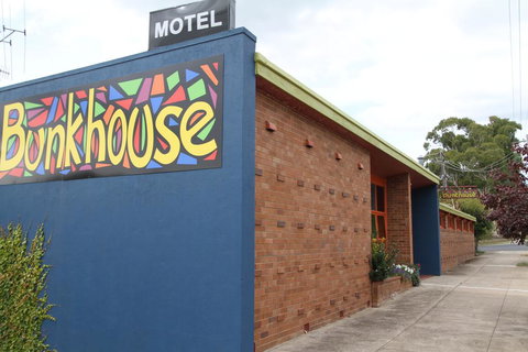 Bunkhouse Motel - Accommodation Bookings 2