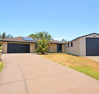Burrum Paradsie Luxury Home
