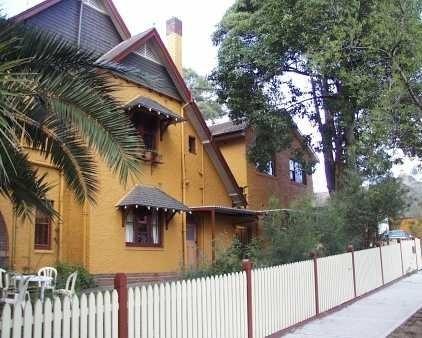 Burwood Bed And Breakfast - Accommodation Bookings 0