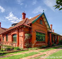 Buxton Manor - Accommodation Bookings