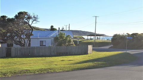 By The Beach @ Catho - Accommodation Bookings 2