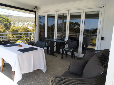 C'est La Vie - Accommodation Bookings 1