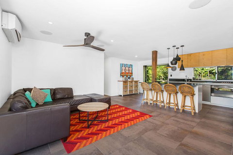 CABARITA BEACH HOUSE 53 - Accommodation Bookings 2