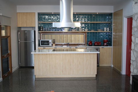 Camelot - Accommodation Bookings 2