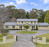 Camelot - superbly proportioned and ideally located