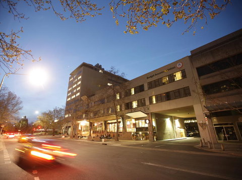 Canberra City YHA - Accommodation Bookings 0