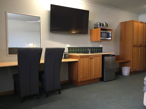 Cannon Park Motel - Accommodation Bookings 3