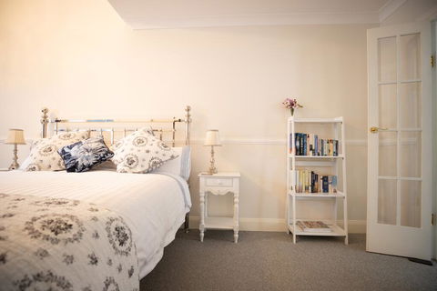 Canungra Cottages - Boutique Bed And Breakfast - Accommodation Bookings 1