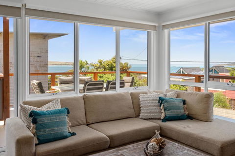 Cape Views - Accommodation Bookings 2