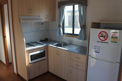 Capital Country Holiday Park - Accommodation Bookings 3