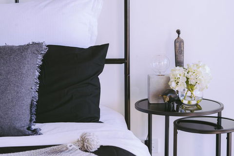 Capitol Executive Apartment On London Circuit - Accommodation Bookings 2