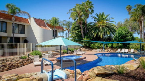 Capri Waters Country Club - Accommodation Bookings 2