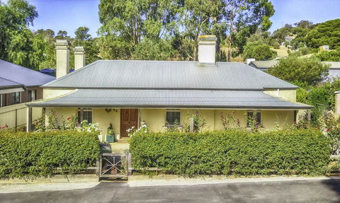Captain Rodda's Cottage - Accommodation Bookings 0
