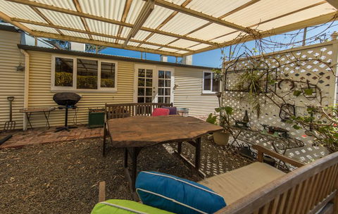 Captain Rodda's Cottage - Accommodation Bookings 2