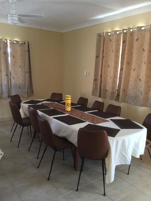 Caretakers Cottage Budget Accommodation - Accommodation Bookings 1