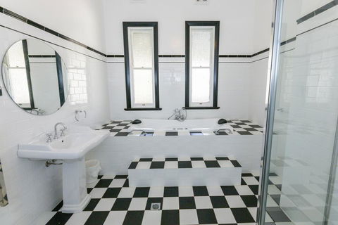 Carrawobitty Rural Retreat - Accommodation Bookings 3