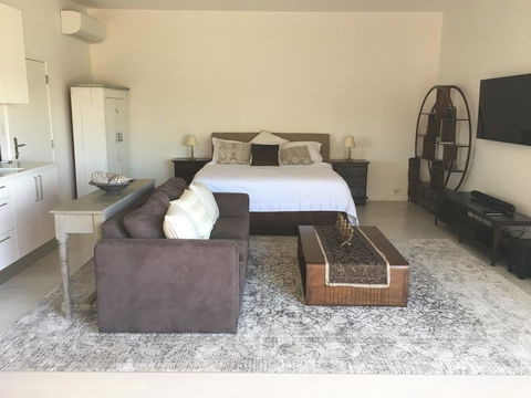 Casablanca, Peaceful Couples Retreat, Avalon Beach - Accommodation Bookings 3