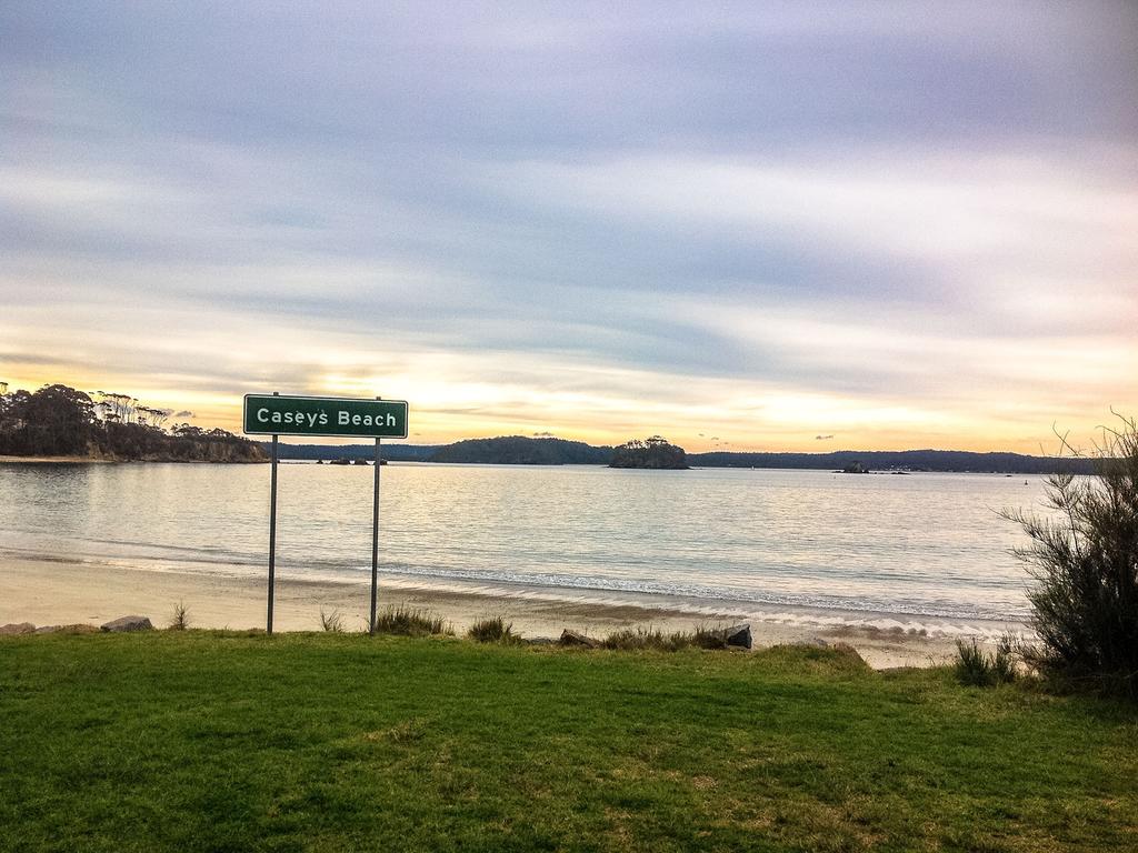 Sunshine Bay NSW Accommodation Bookings