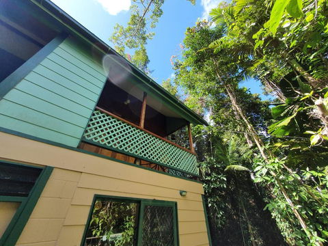 Cassowary House - Accommodation Bookings 1