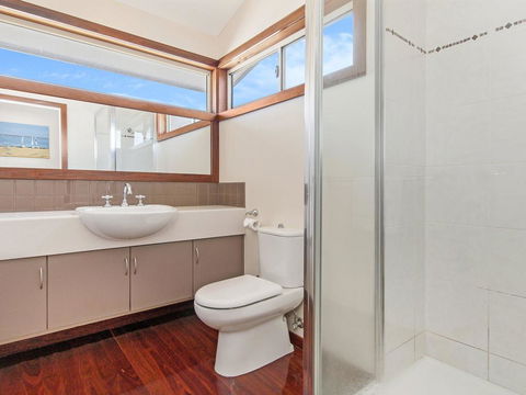 CASTWOOD VILLA No.2 - Accommodation Bookings 1