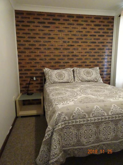 CCC - Central Clean Comfortable Apartment - Accommodation Bookings 3