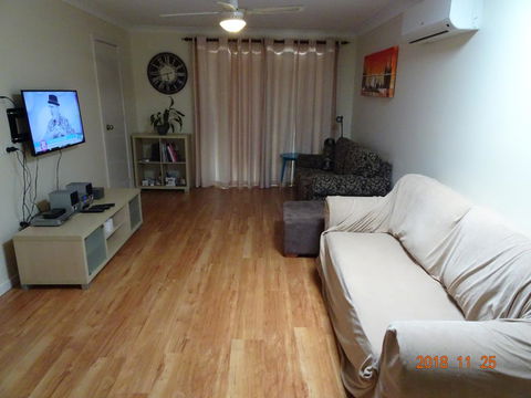 CCC - Central Clean Comfortable Apartment - Accommodation Bookings 2