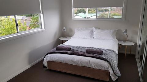 Cedar Cottages Blackmans Bay - Accommodation Bookings 2