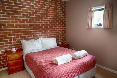 Cedar Creek 2 - Accommodation Bookings 3