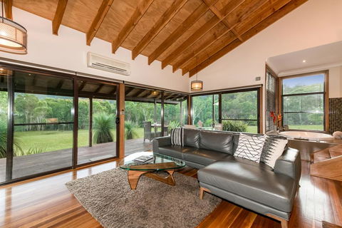 Cedars Mount View - Accommodation Bookings 3