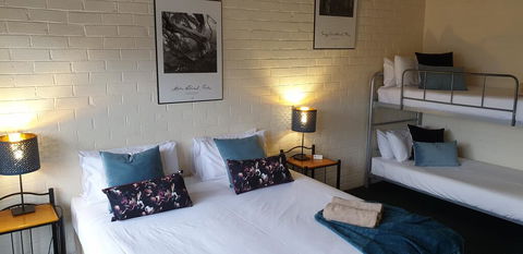 Cedarwood Apartments - Accommodation Bookings 2