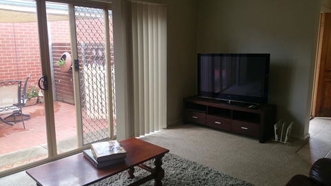 Central 2DYE4 On Annesley - Accommodation Bookings 3