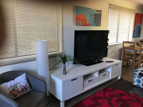 Central Gold Coast 3 Double Bedroom Apartment - Accommodation Bookings 0