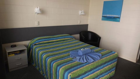 Central Point Motel - Accommodation Bookings 2