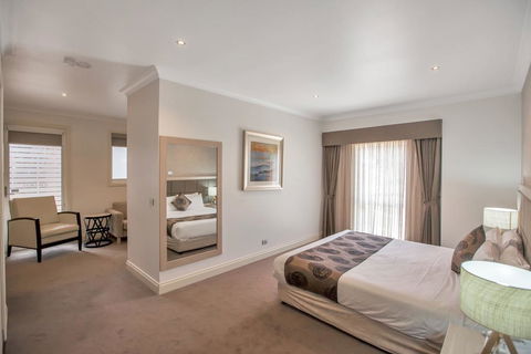 Century Inn - Accommodation Bookings 3