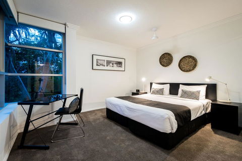 Chancellor Lakeside Apartments - Accommodation Bookings 1