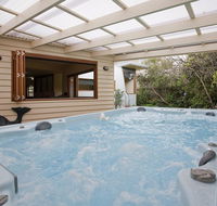 Charles Central Oasis 8