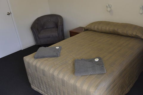 Charleville Waltzing Matilda Motor Inn - Accommodation Bookings 3