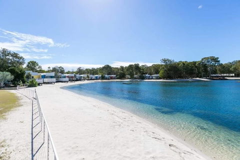Charming Island Escape Gold Coast - Accommodation Bookings 1