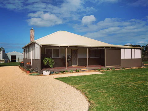 Chesterfarm And Stables - Accommodation Bookings 1
