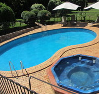 Chestnut Tree Holiday Units - Accommodation Bookings