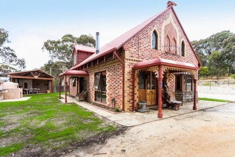 Chianti Cottages - Accommodation Bookings 0