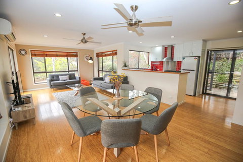 Cindy's View - Accommodation Bookings 0