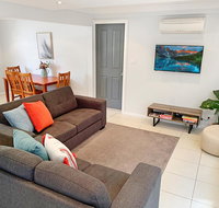 City Center - Modern 2-Bedroom Apartment - Accommodation Bookings